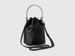 Bucket bag in recycled fabric