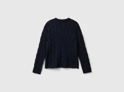 Cable knit sweater