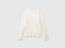 Cable knit sweater