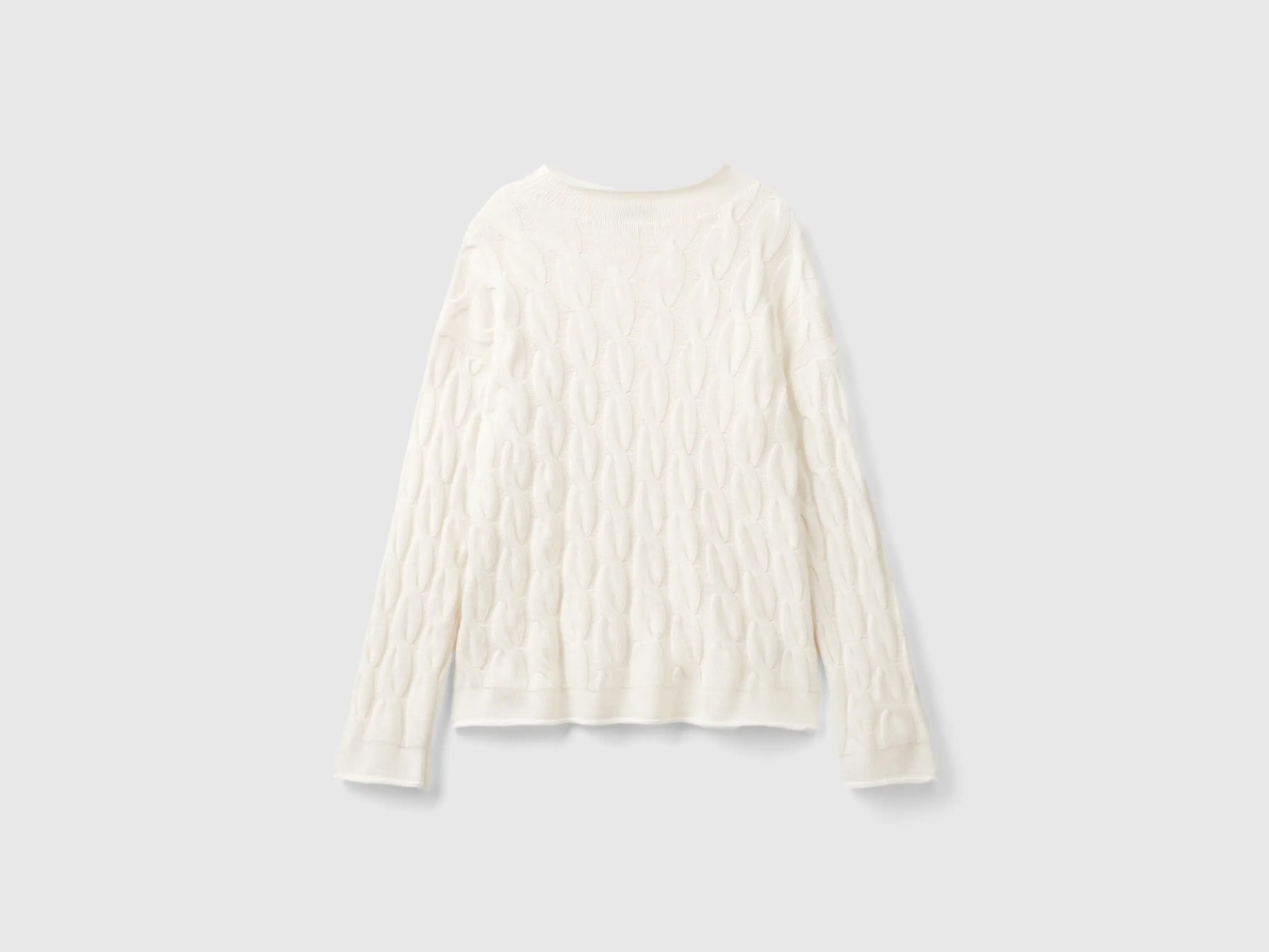 Cable knit sweater