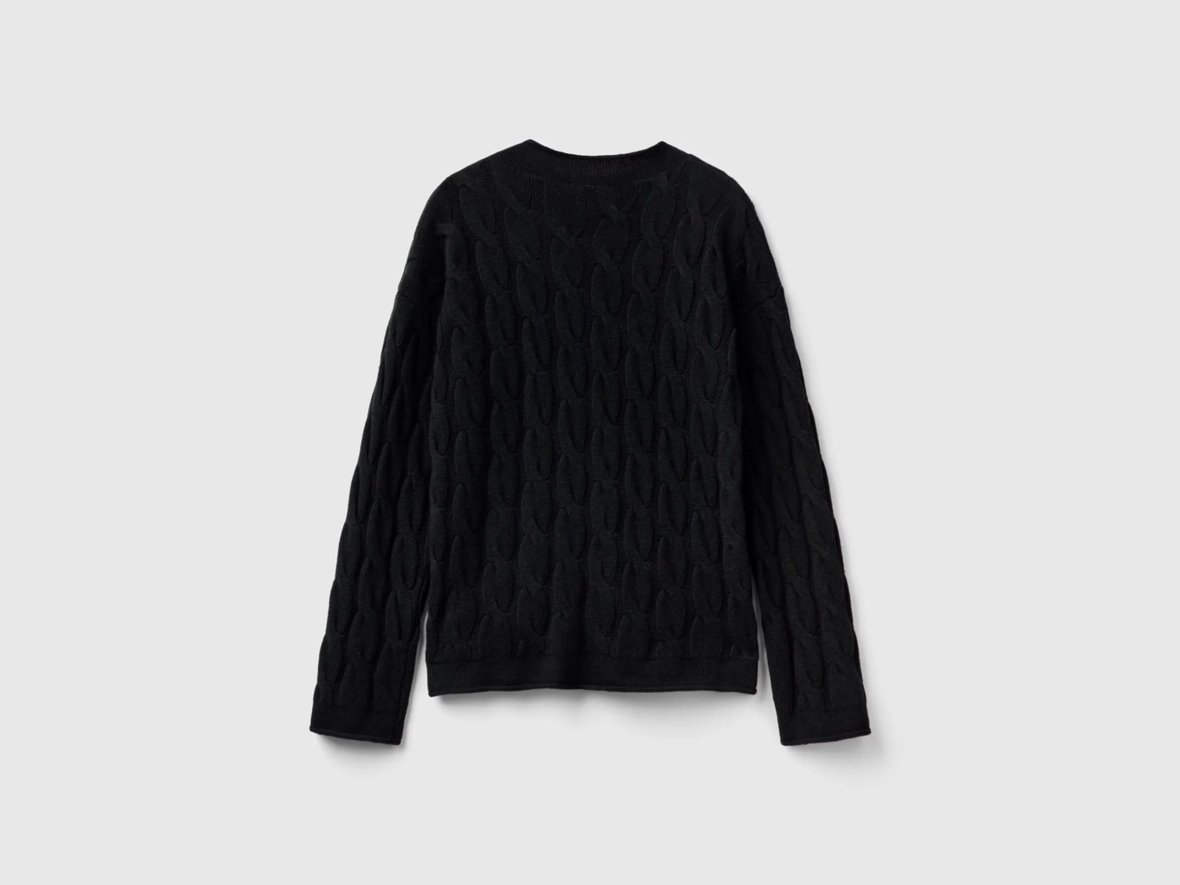 Cable knit sweater