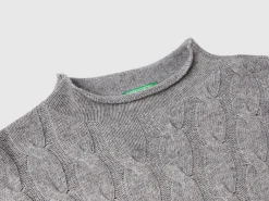 Cable knit sweater