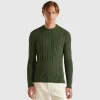 Cable knit sweater in cashmere blend