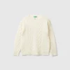 Cable knit sweater in wool blend
