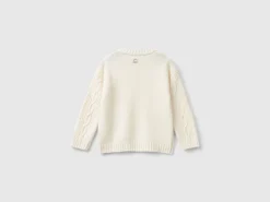 Cable knit sweater in wool blend