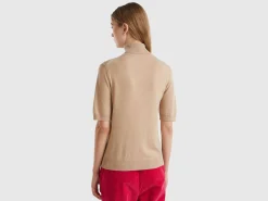 Camel short sleeve turtleneck in cashmere blend
