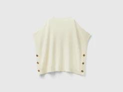 Cape with boat neck