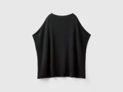 Cape with boat neck