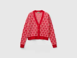 Cardigan with heart inlay