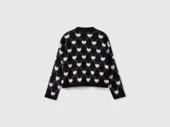 Cardigan with heart motif