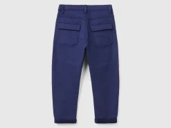 Carrot fit trousers