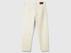 Carrot fit trousers