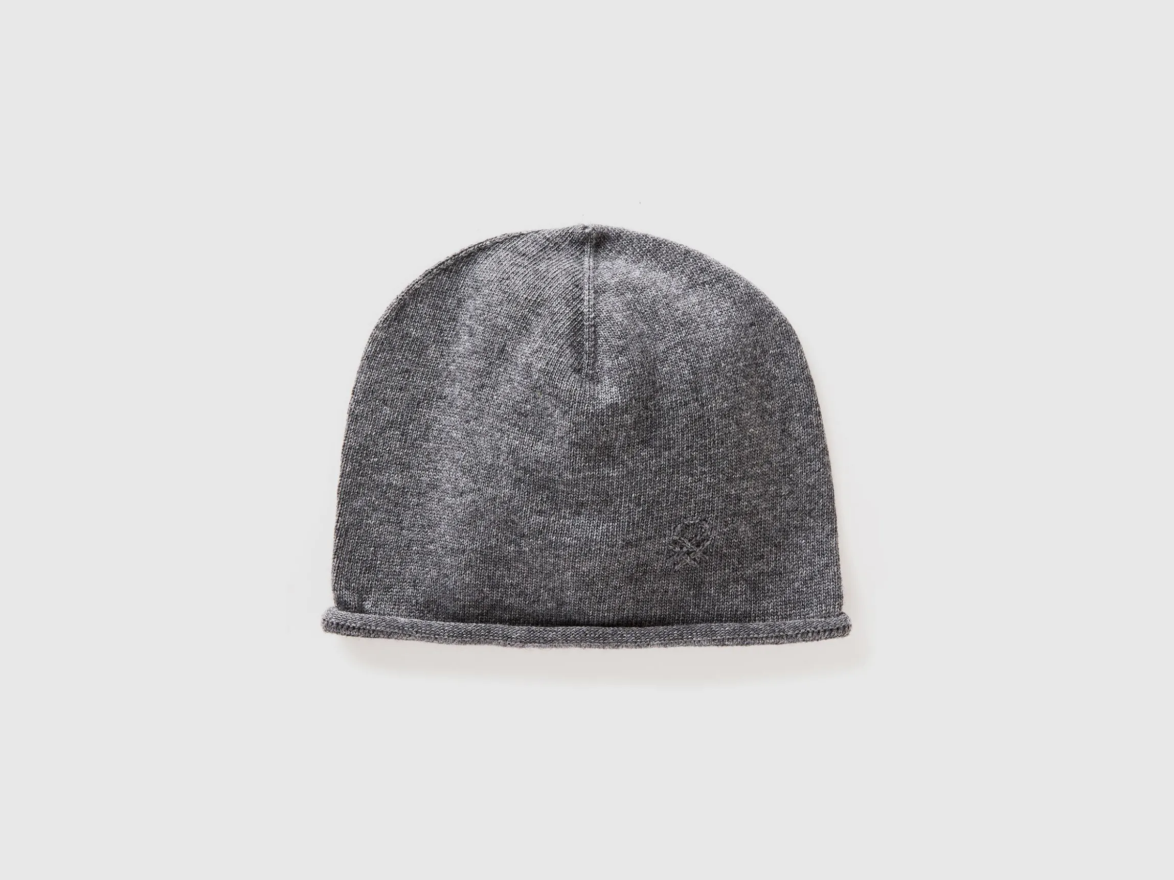 Cashmere blend cap