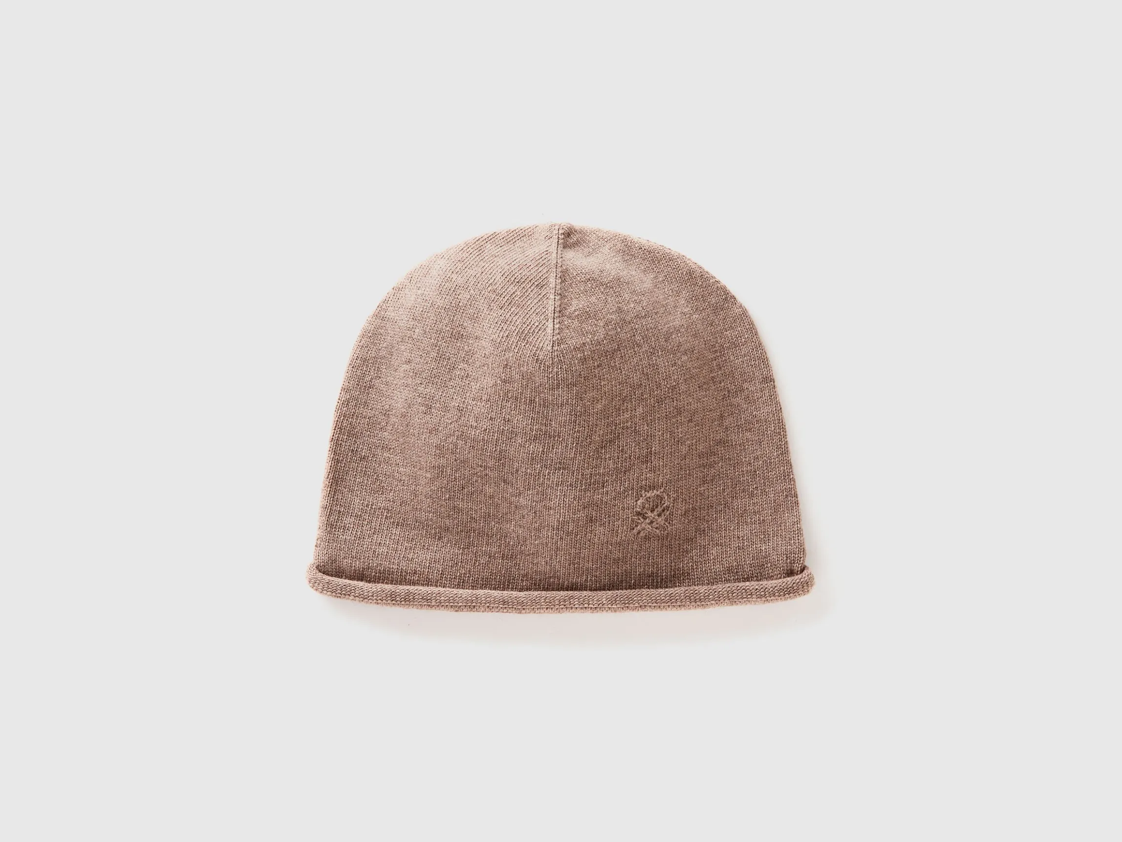 Cashmere blend cap