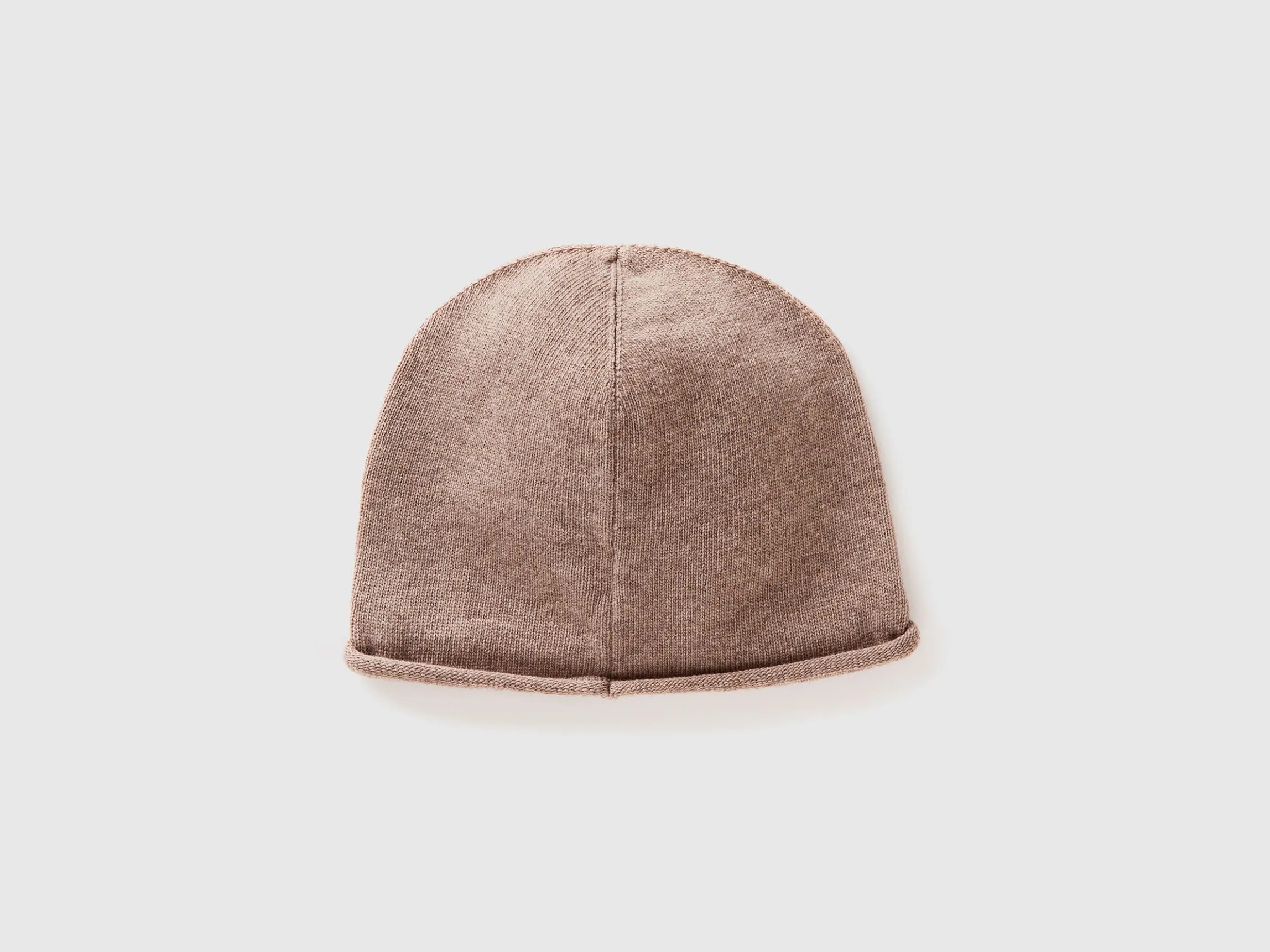 Cashmere blend cap