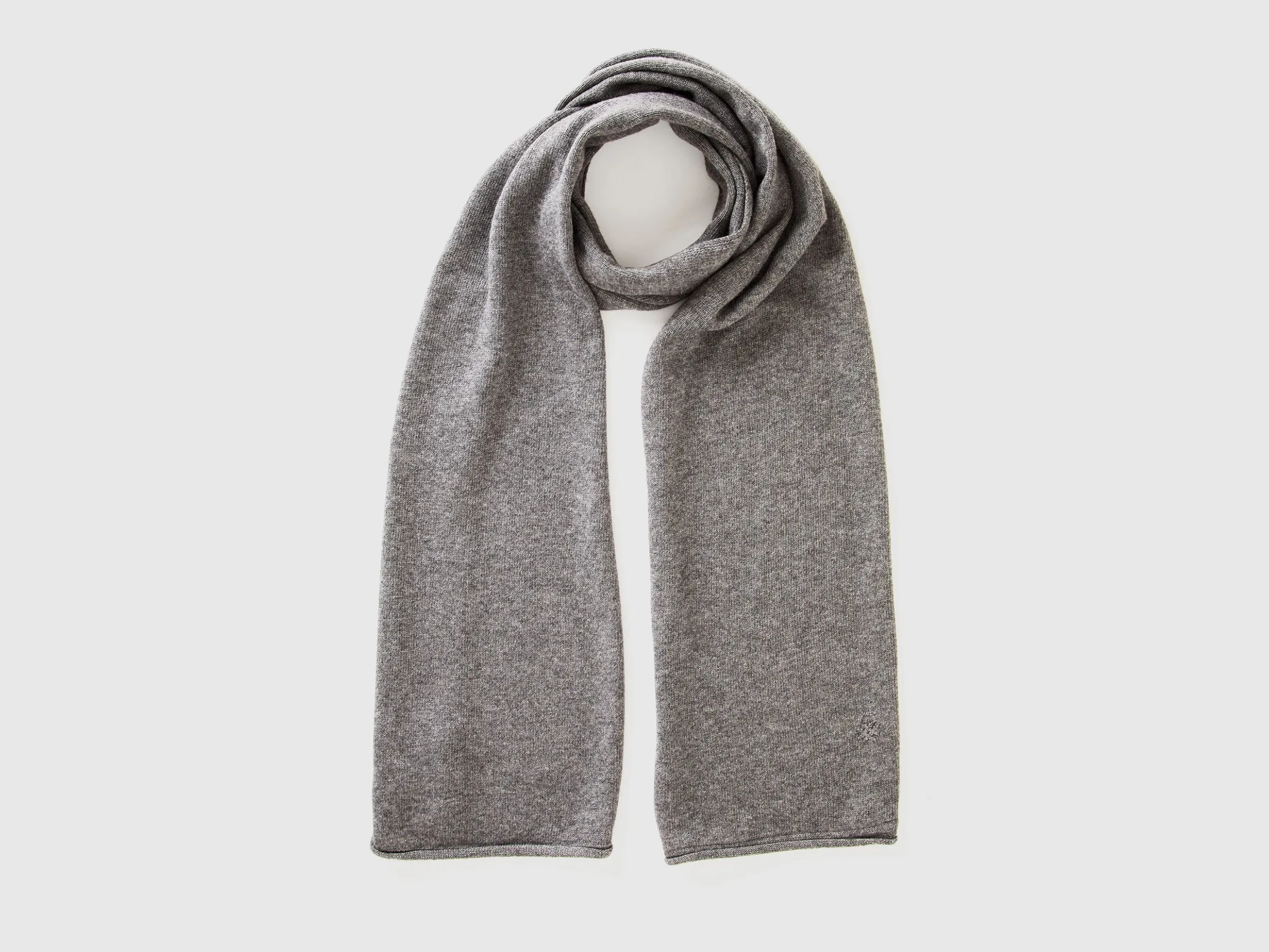Cashmere blend scarf