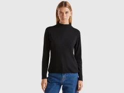 Cashmere blend sweater