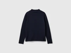 Cashmere blend sweater