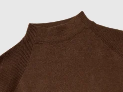 Cashmere blend sweater