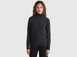 Charcoal gray turtleneck sweater in pure Merino wool