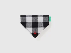 Check bandana for small dogs