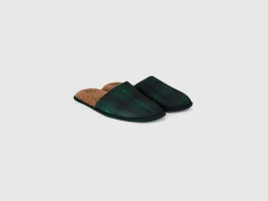 Check slippers