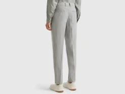 Chinos in pure linen