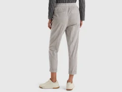 Chinos in velvet with stretch waist