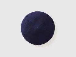 Classic beret in wool blend
