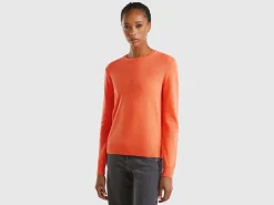 Coral red crew neck sweater in pure Merino wool