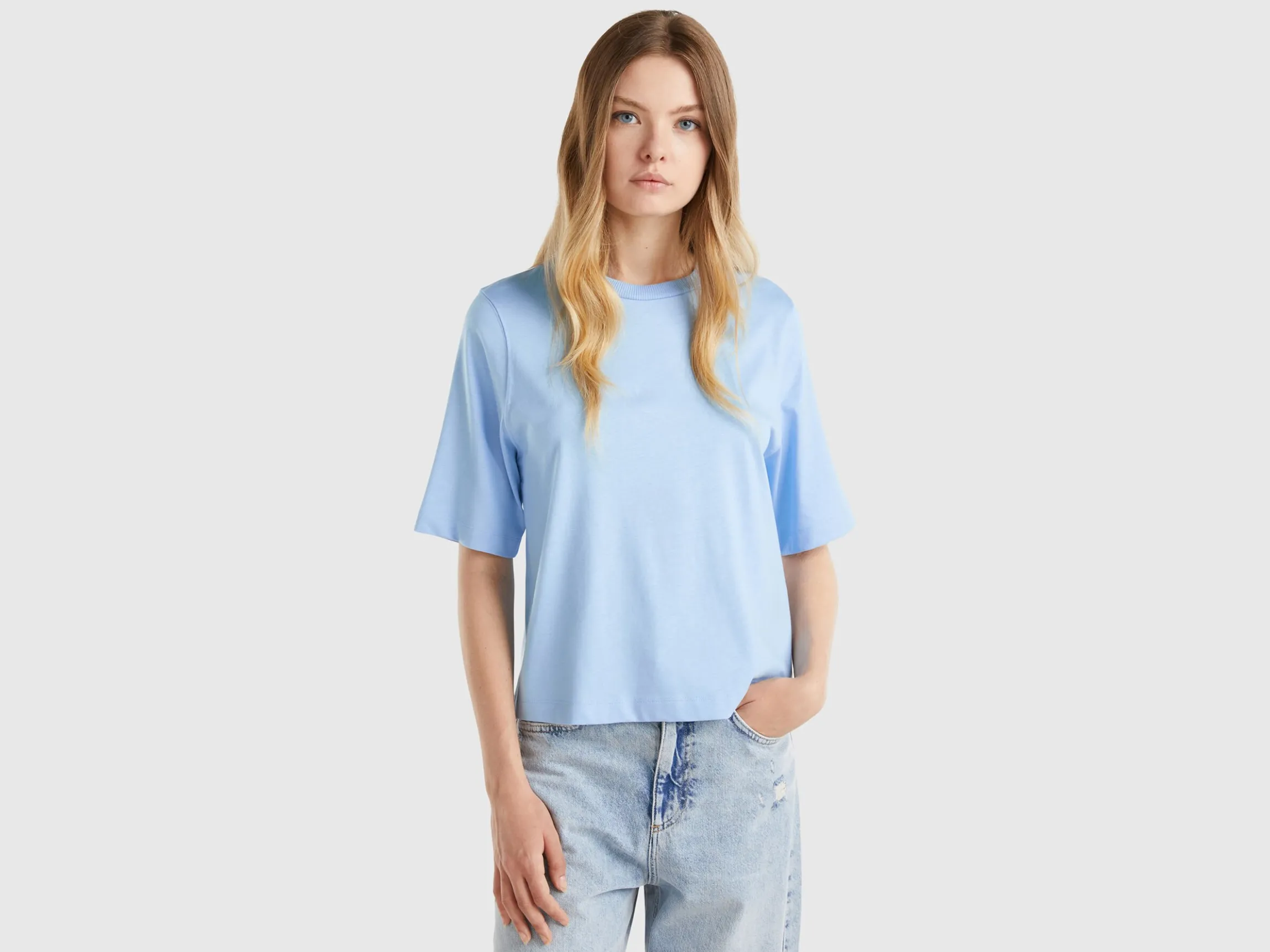 100% cotton boxy fit t-shirt