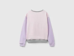 100% cotton sweatshirt with glittery logo