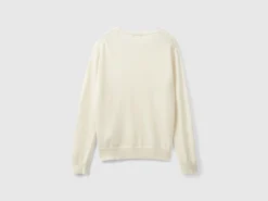 Cream crew neck sweater in Merino wool