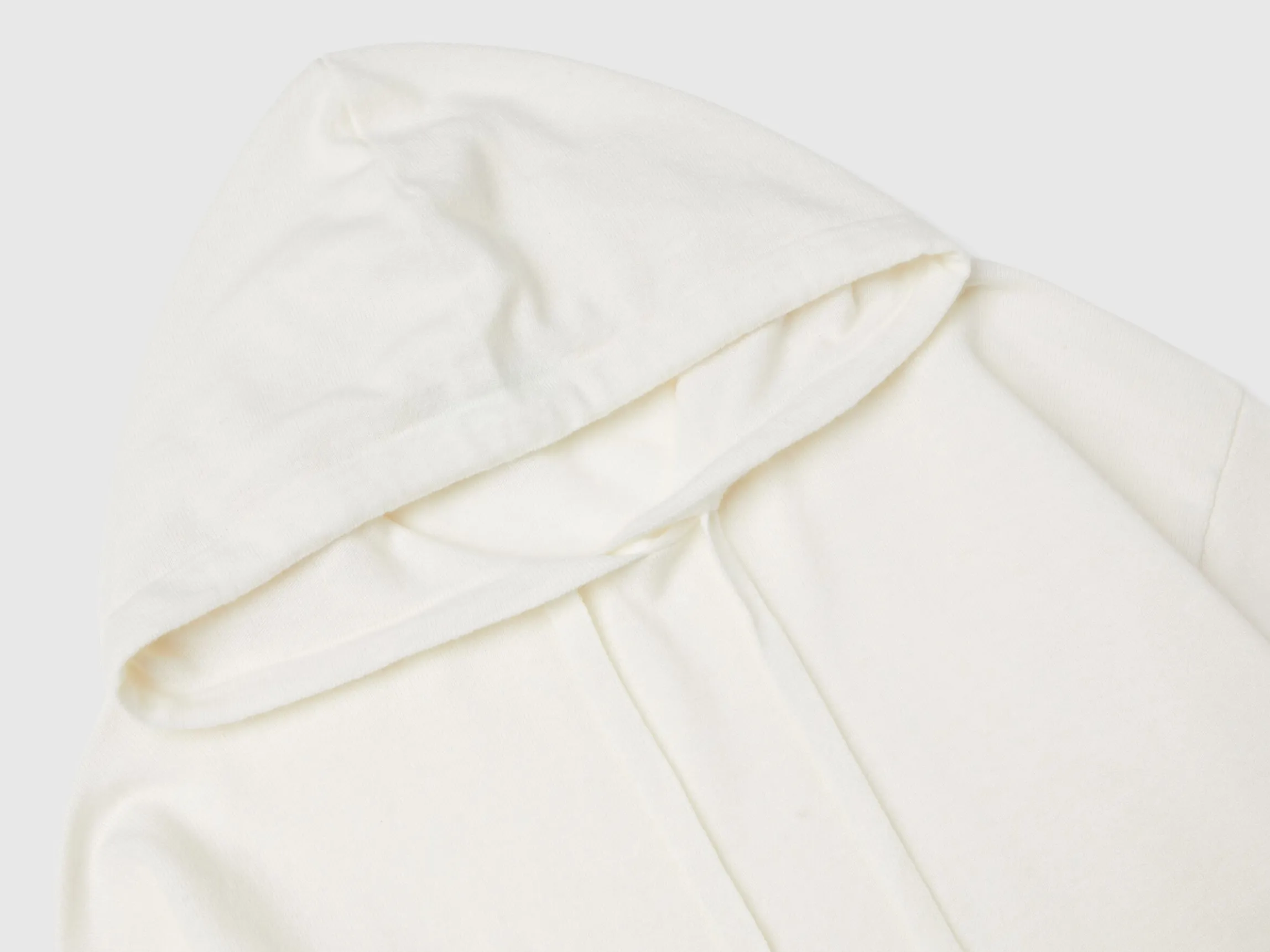 Cream white cashmere blend sweater with hood