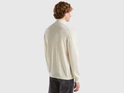 Cream white turtleneck in pure Merino wool