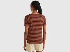 Crew neck striped t-shirt