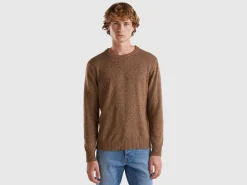 Crew neck sweater in cashmere and wool blend
