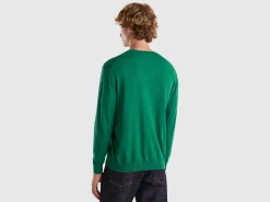 Crew neck sweater in lightweight cotton blend