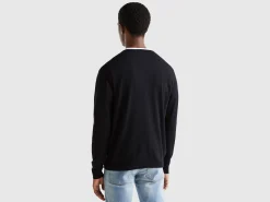 Crew neck sweater in lightweight cotton blend