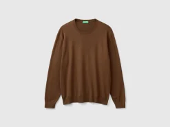Crew neck sweater in lightweight cotton blend