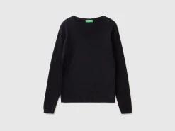 Crew neck sweater in pure cotton