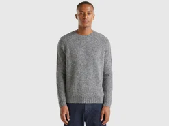 Crew neck sweater in wool blend