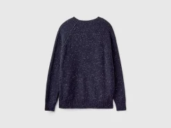 Crew neck sweater in wool blend