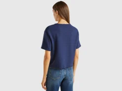 Crew neck t-shirt with pockets