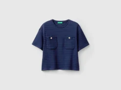 Crew neck t-shirt with pockets