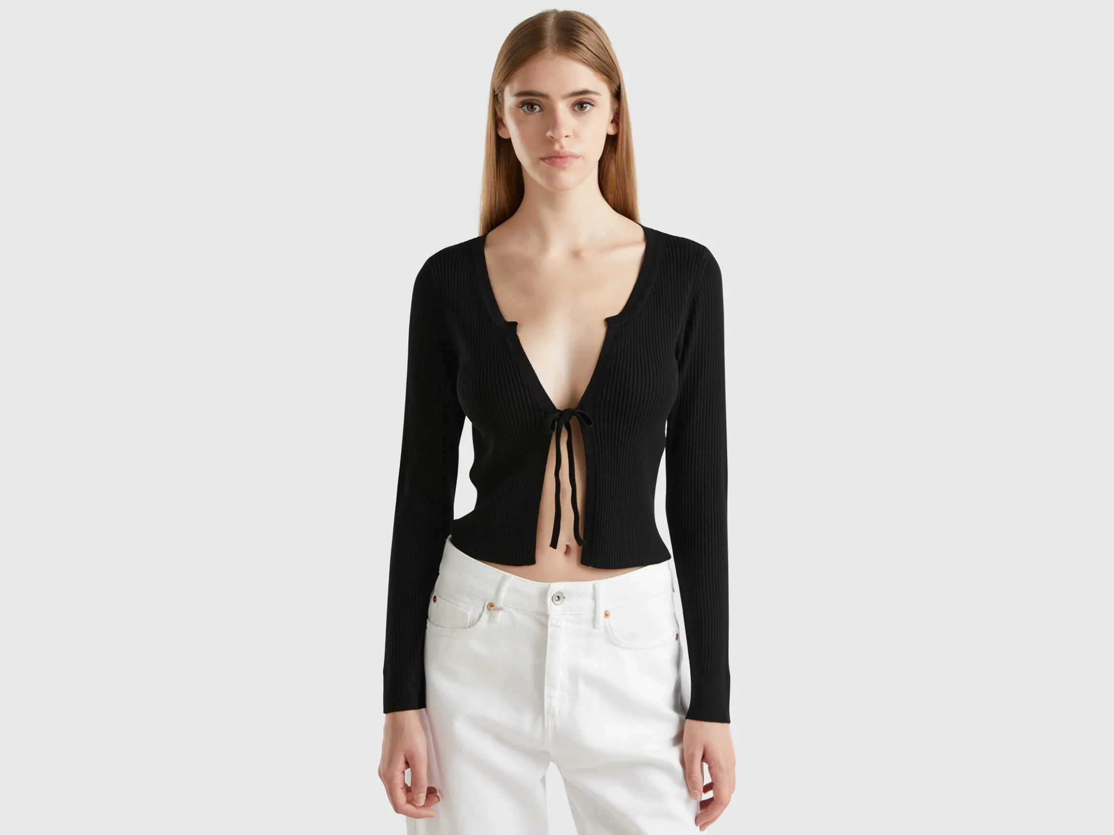 Cropped cardigan with laces