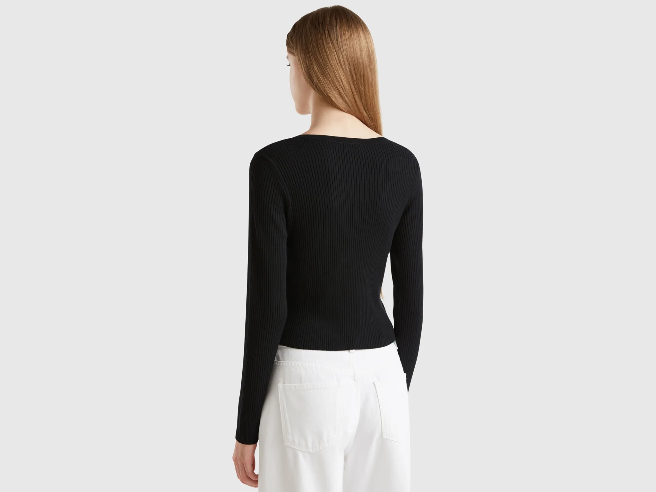 Cropped cardigan with laces