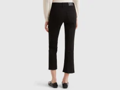 Cropped jeans in recycled cotton