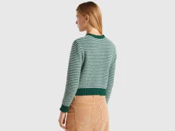 Cropped patterned sweater