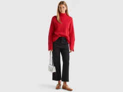 Cropped straight leg trousers